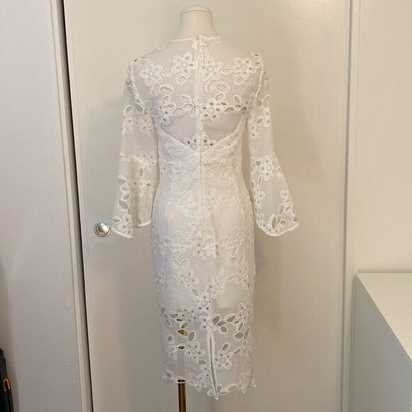 Bardot Ivory Indra Lace Bell Sleeves Dress Size 6 - Picture 6 of 14